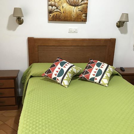 Hostal Argentina Caceres Bagian luar foto