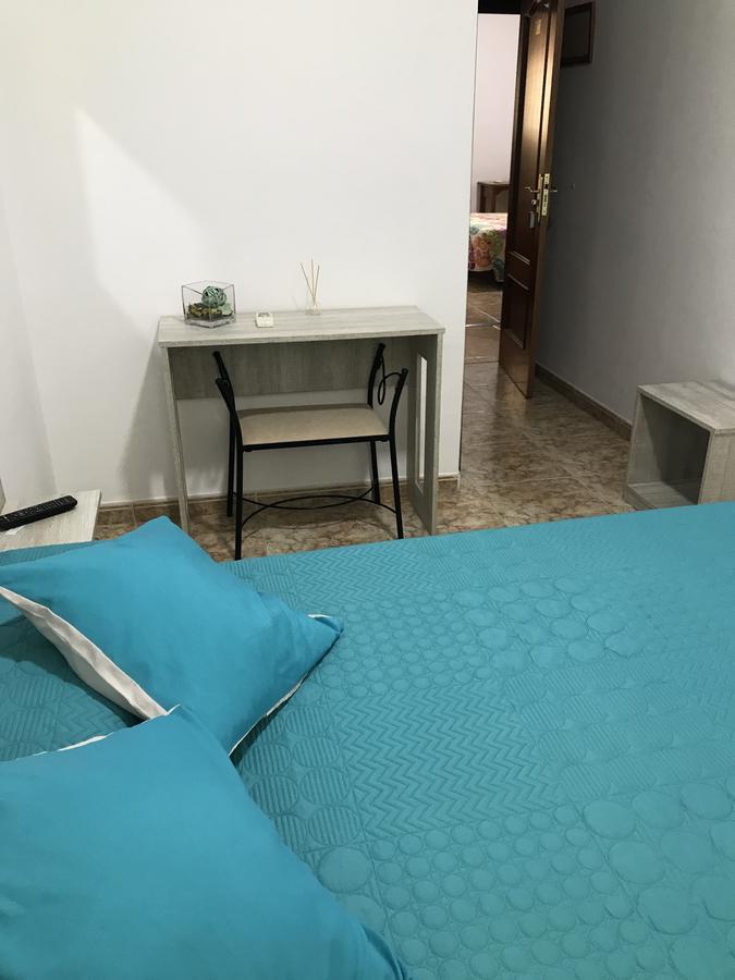 Hostal Argentina Caceres Bagian luar foto