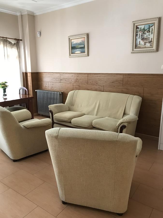 Hostal Argentina Caceres Bagian luar foto